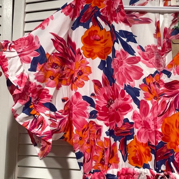 UMGEE PINK & ORANGE FLORAL ROMPER RUFFLE SHORT SLEEVE V-NECK DRAWSTRING WAIST - Picture 13 of 15